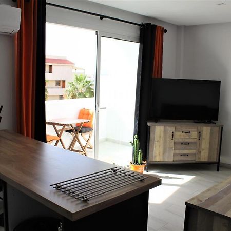 Modern And Lovely Apartment In Los Cristianos Лос-Крістіанос Екстер'єр фото