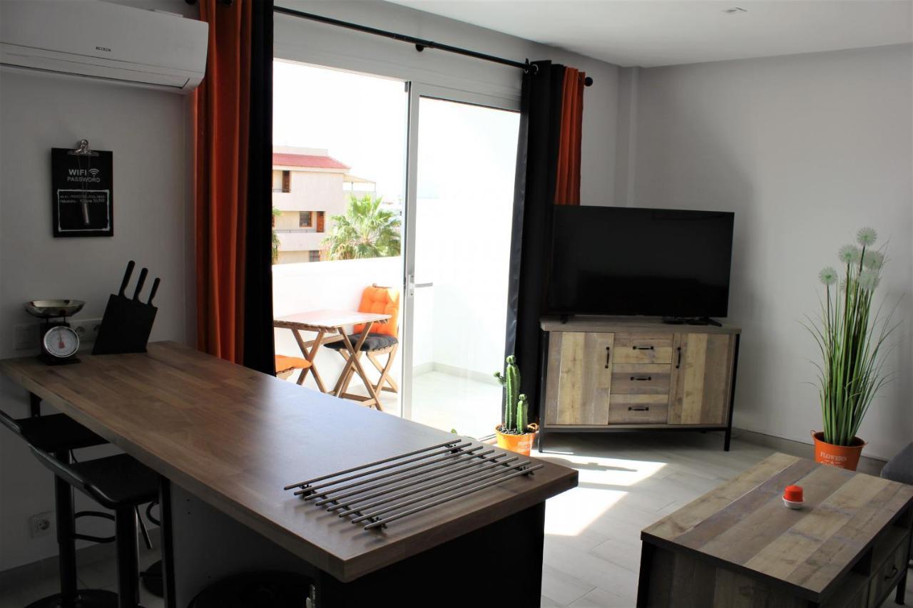 Modern And Lovely Apartment In Los Cristianos Лос-Крістіанос Екстер'єр фото