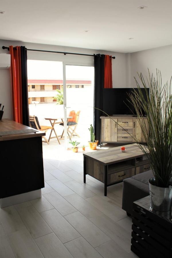 Modern And Lovely Apartment In Los Cristianos Лос-Крістіанос Екстер'єр фото