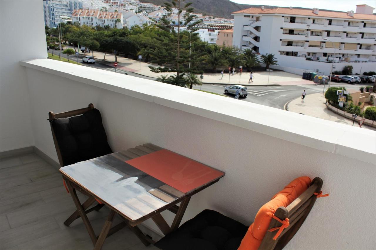 Modern And Lovely Apartment In Los Cristianos Лос-Крістіанос Екстер'єр фото